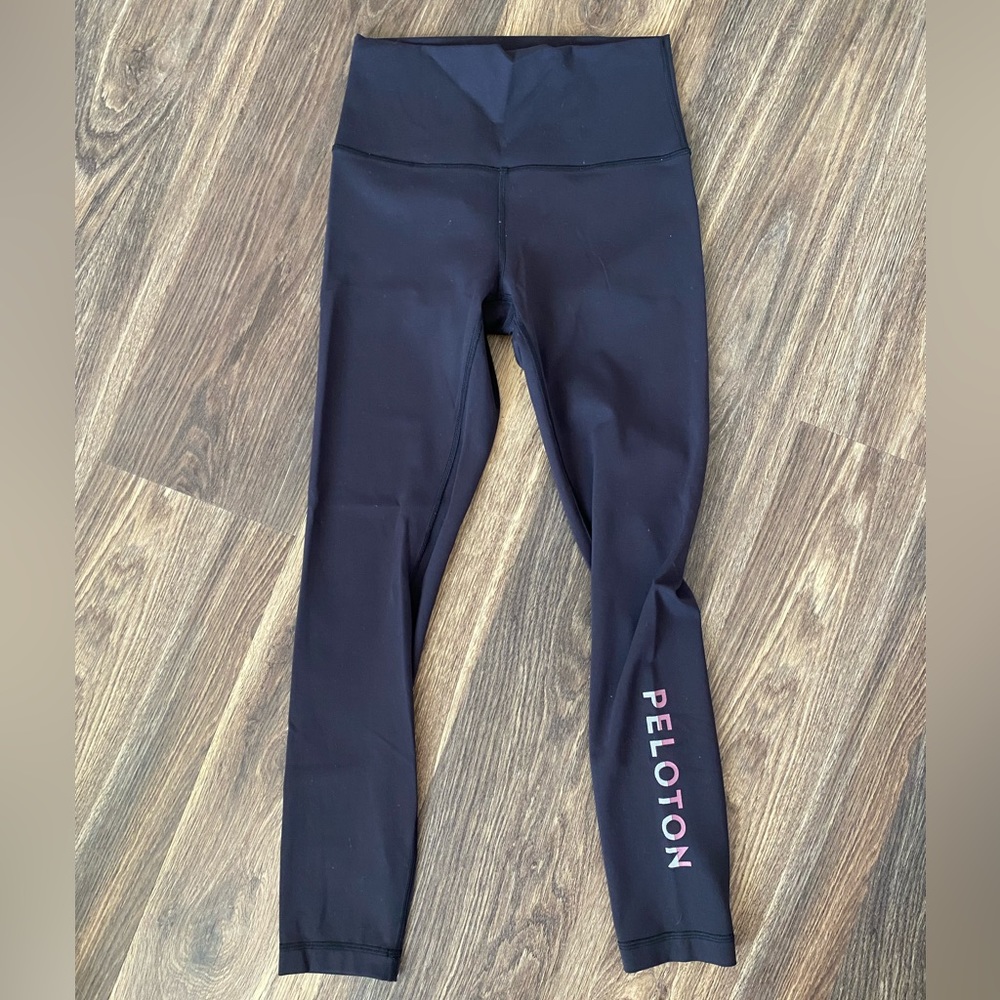 Peloton x Lululemon Wunder Under Train HR Tight 25” (Black, Size 6)